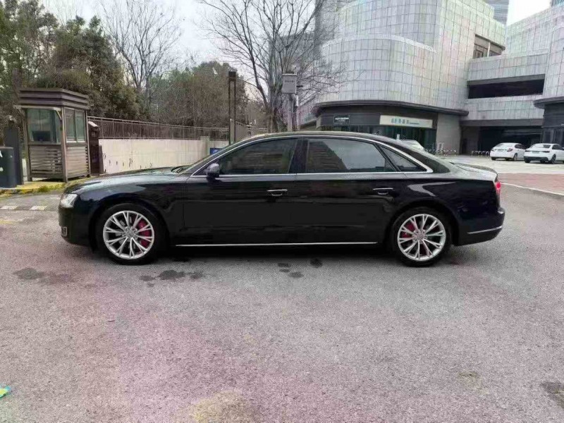 温州14年奥迪A8L3