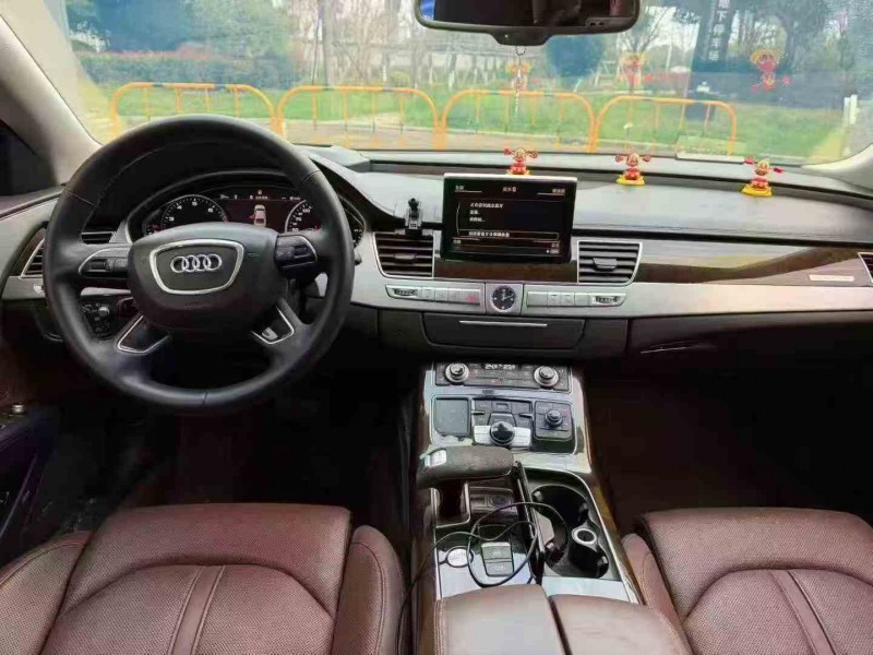 温州14年奥迪A8L6