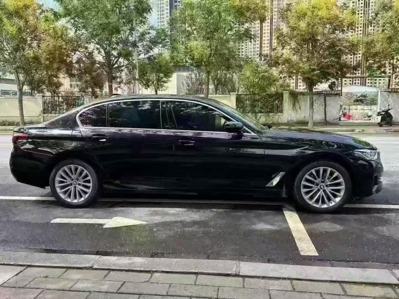 郑州23年宝马5系8