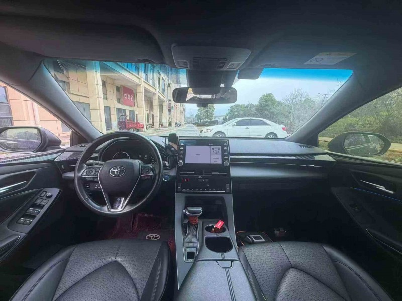 九江21年丰田亚洲龙6