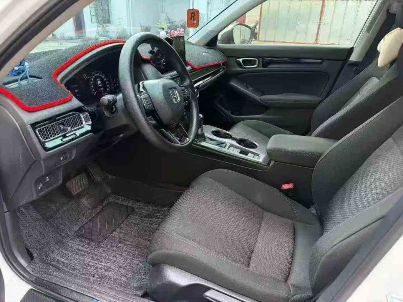 佛山25年本田型格4