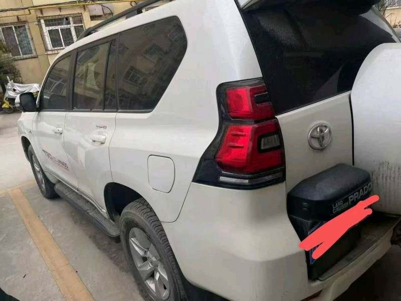 西安18年丰田普拉多9