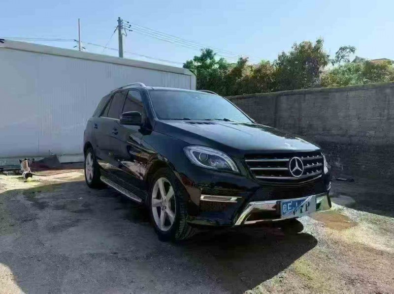 湛江14年奔驰ML2