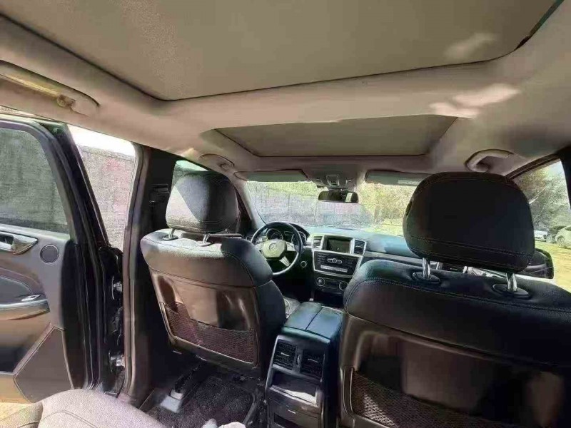 湛江14年奔驰ML6