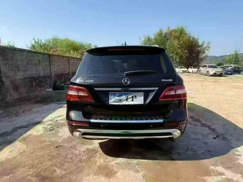 湛江14年奔驰ML9