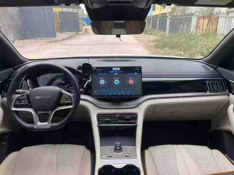 南宁23年比亚迪宋5