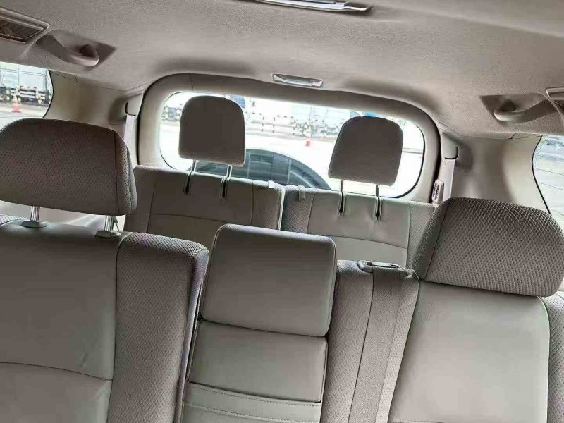 珠海13年丰田普拉多8