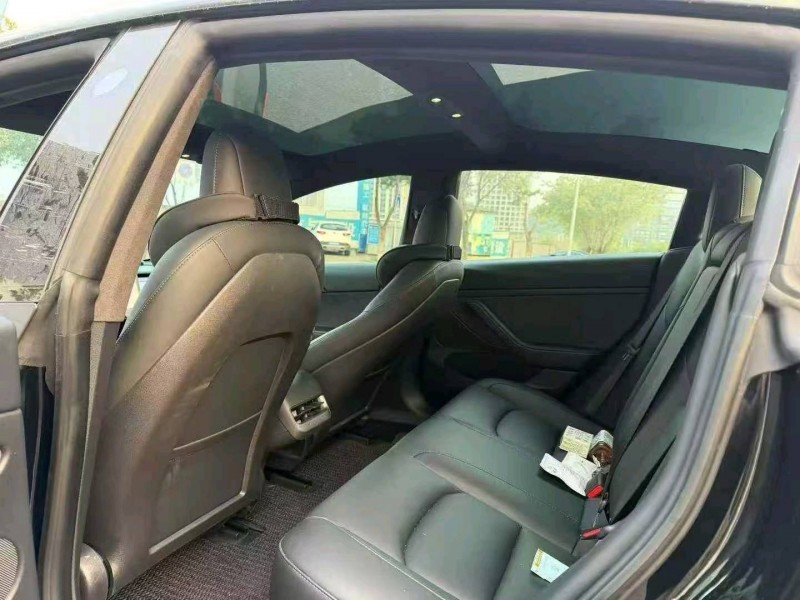 重庆22年特斯拉MODEL 34