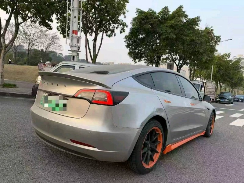 重庆22年特斯拉MODEL 36