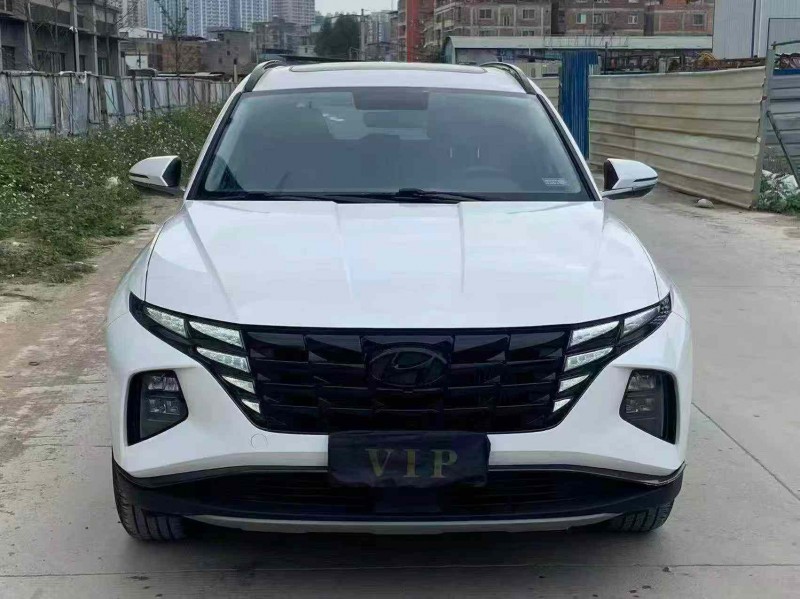 南宁23年现代途胜1