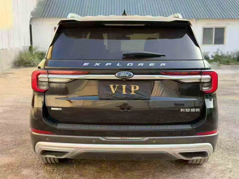 湛江23年福特探险者9