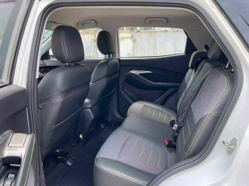 南宁20年宝骏RS37