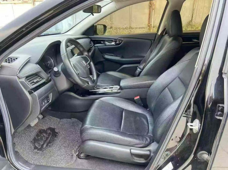 南宁19年本田凌派4