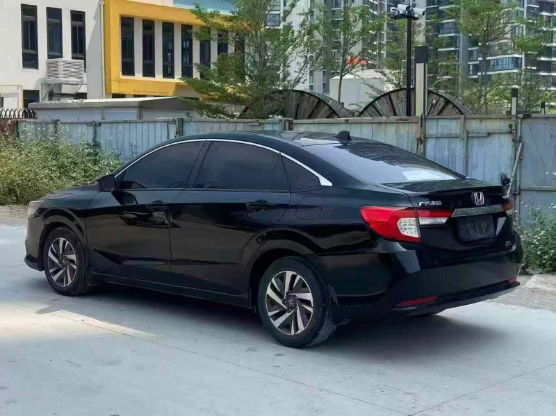 南宁19年本田凌派9