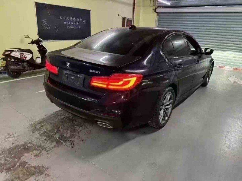 金华20年宝马5系7