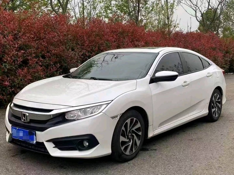 武汉18年本田思域3