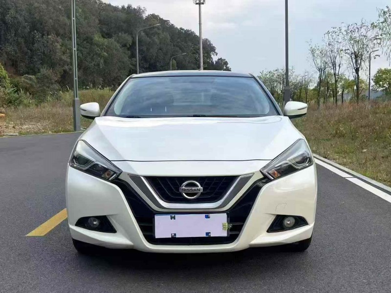 漳州19年日产蓝鸟1