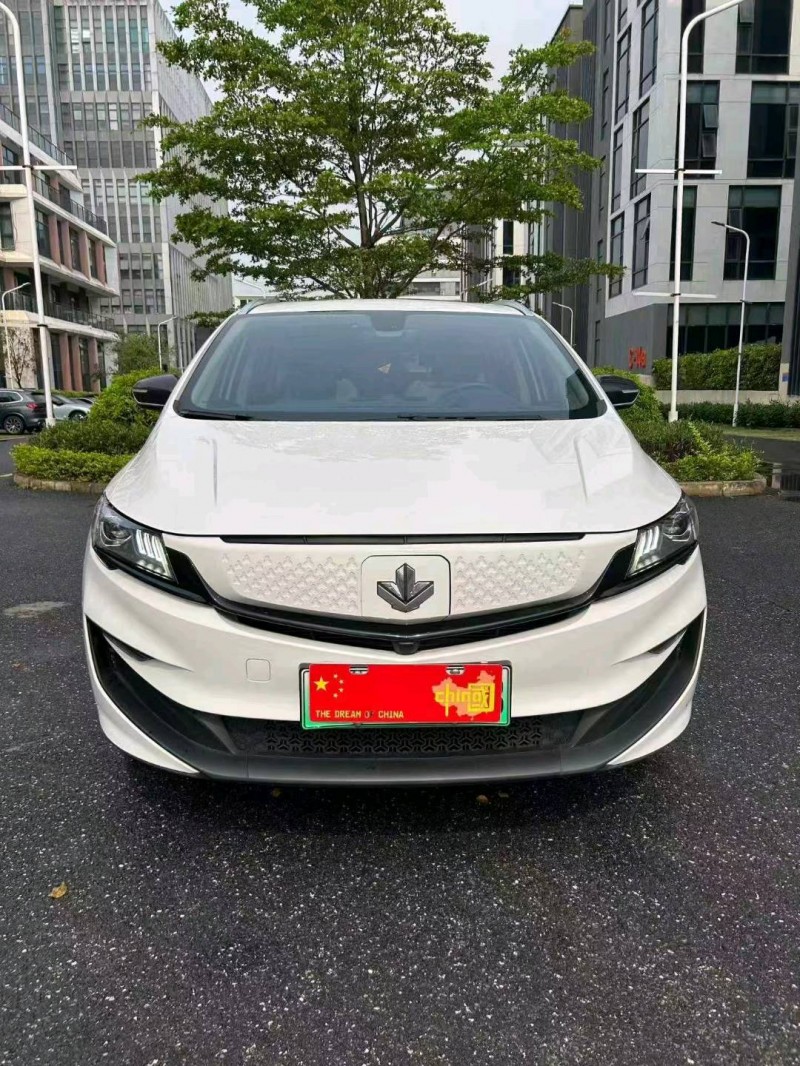 广州24年力帆汽车80V1