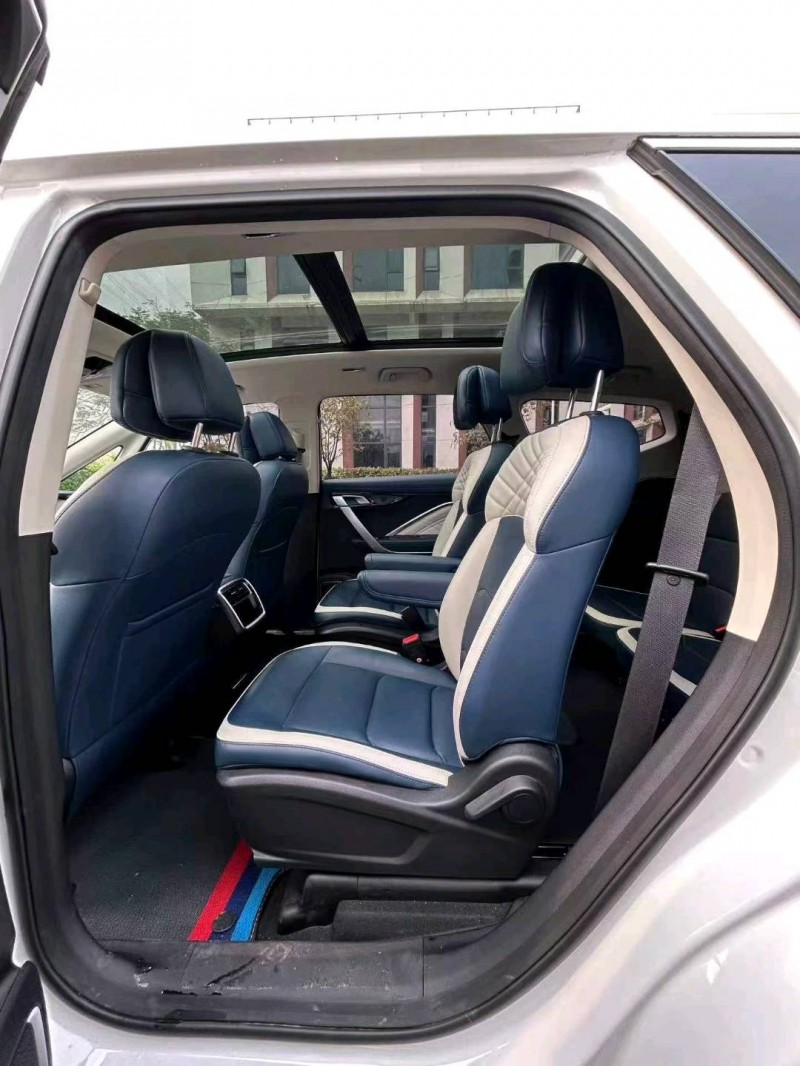 广州24年力帆汽车80V6