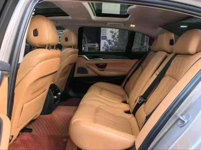 深圳19年宝马5系4