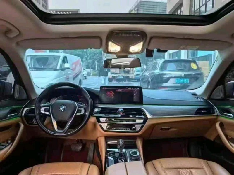 深圳19年宝马5系5