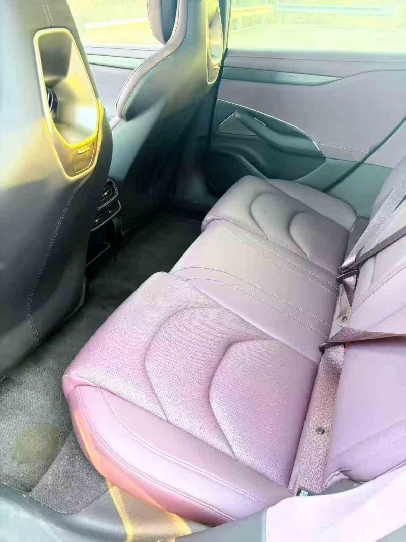 济宁25年小米SU77