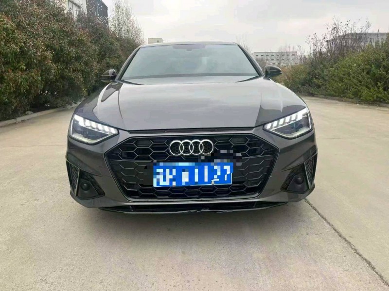 济宁24年奥迪A4L1