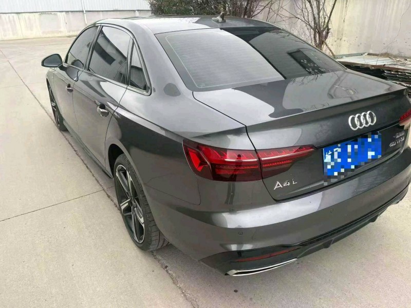 济宁24年奥迪A4L6