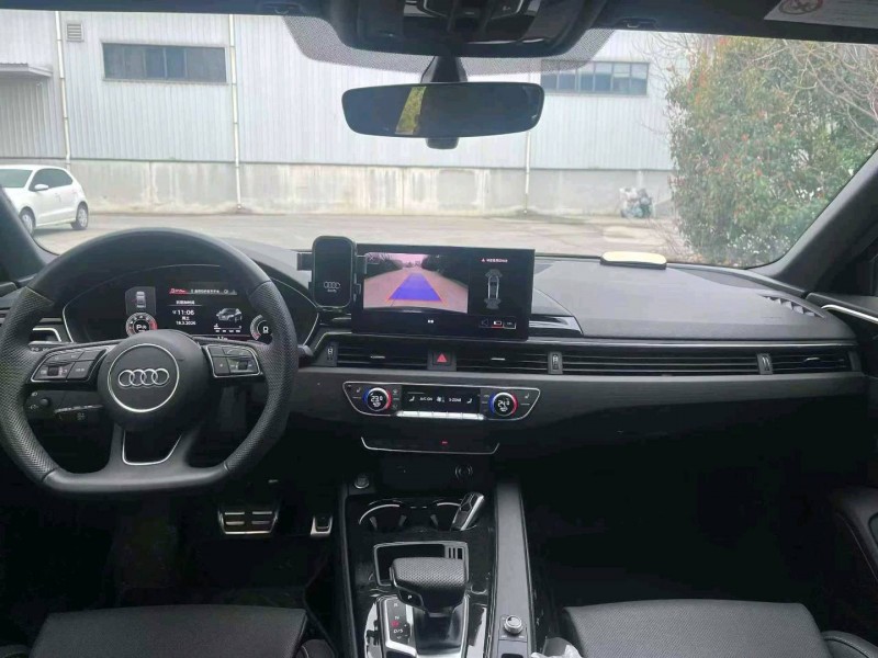 济宁24年奥迪A4L8