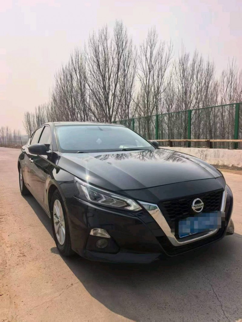 邯郸19年日产天籁2