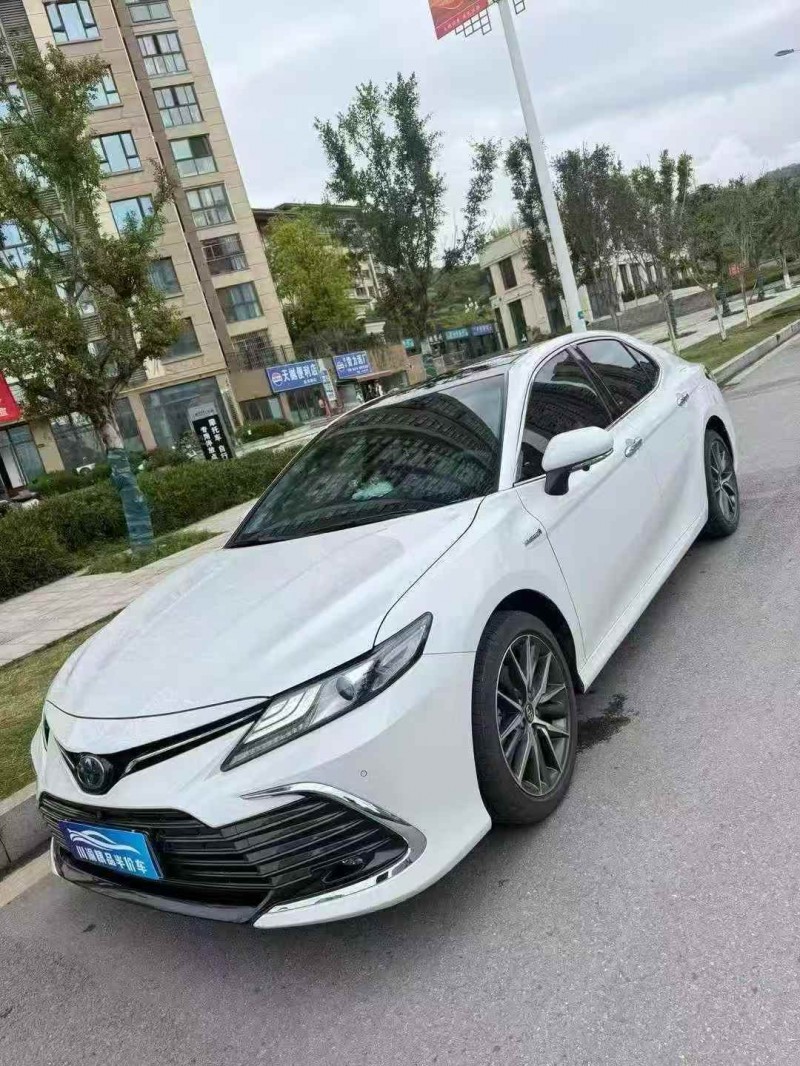 遂宁22年丰田凯美瑞2