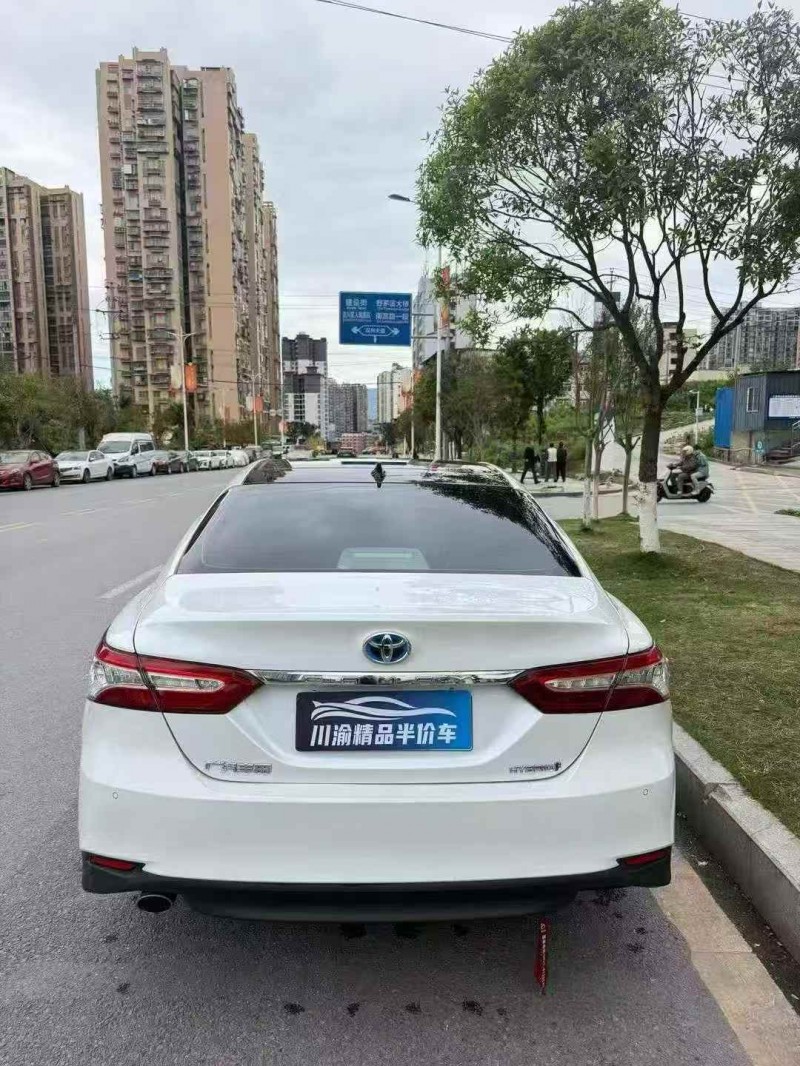 遂宁22年丰田凯美瑞8