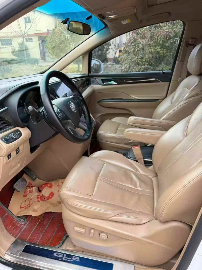 枣庄17年别克GL84