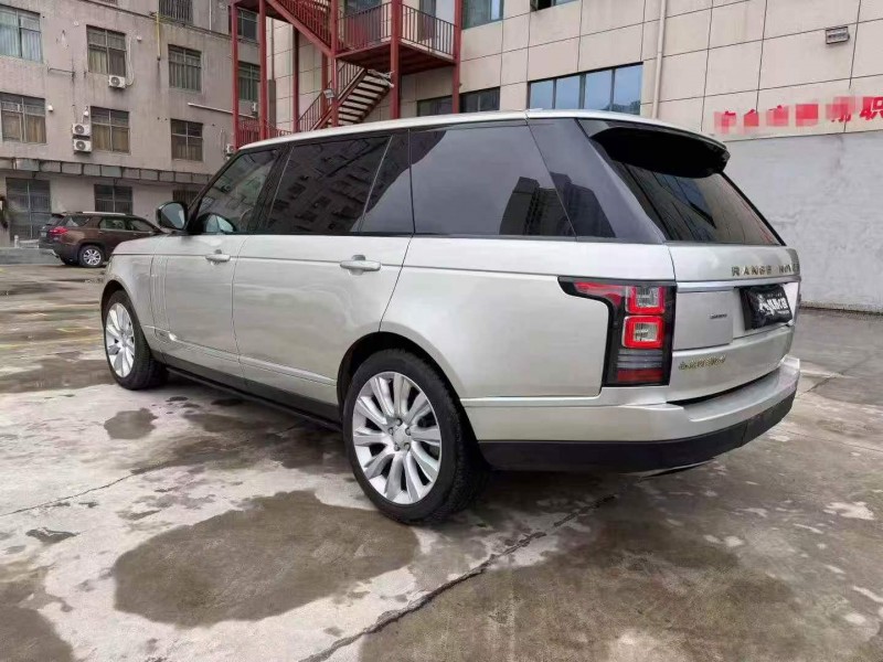 邵阳14年路虎揽胜7