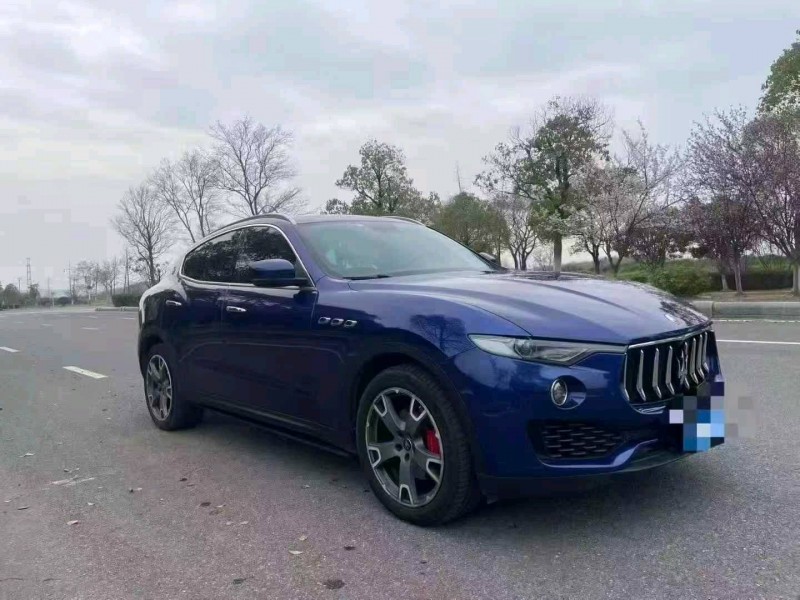 蚌埠20年玛莎拉蒂Levante3