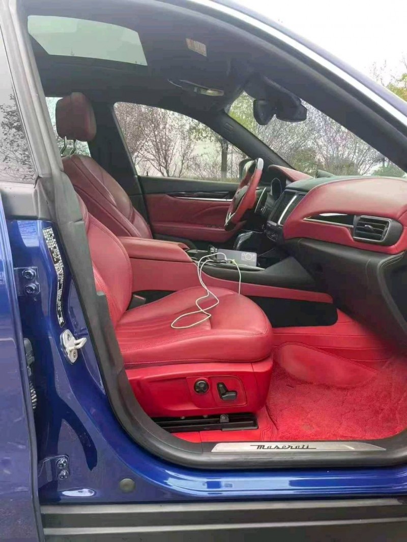 蚌埠20年玛莎拉蒂Levante6