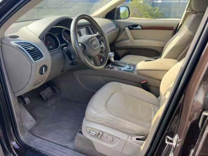 江门14年奥迪Q54