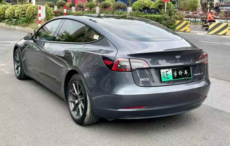 广州21年特斯拉MODEL 38