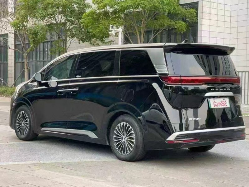 佛山23年腾势D98