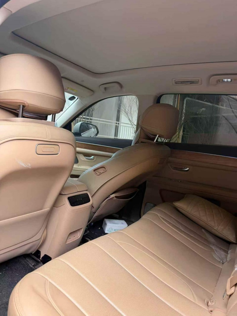 贵阳24年华为智选问界4