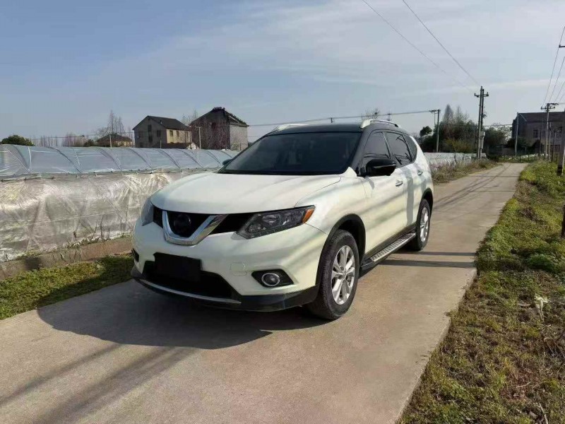 温州14年日产奇骏2