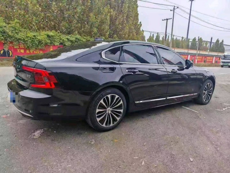 保定22年沃尔沃S904