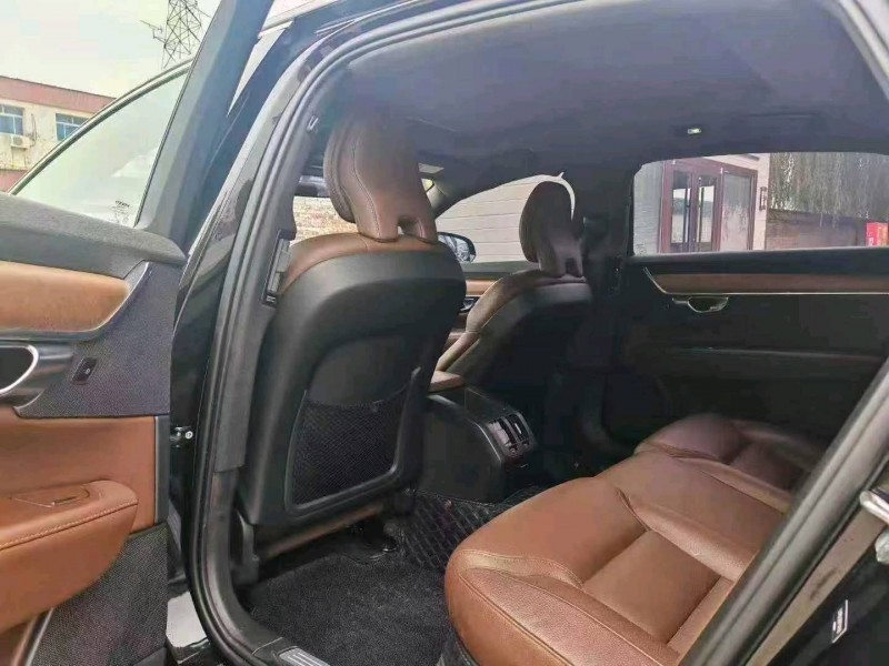 保定22年沃尔沃S907