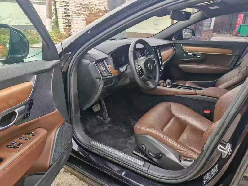 保定22年沃尔沃S909