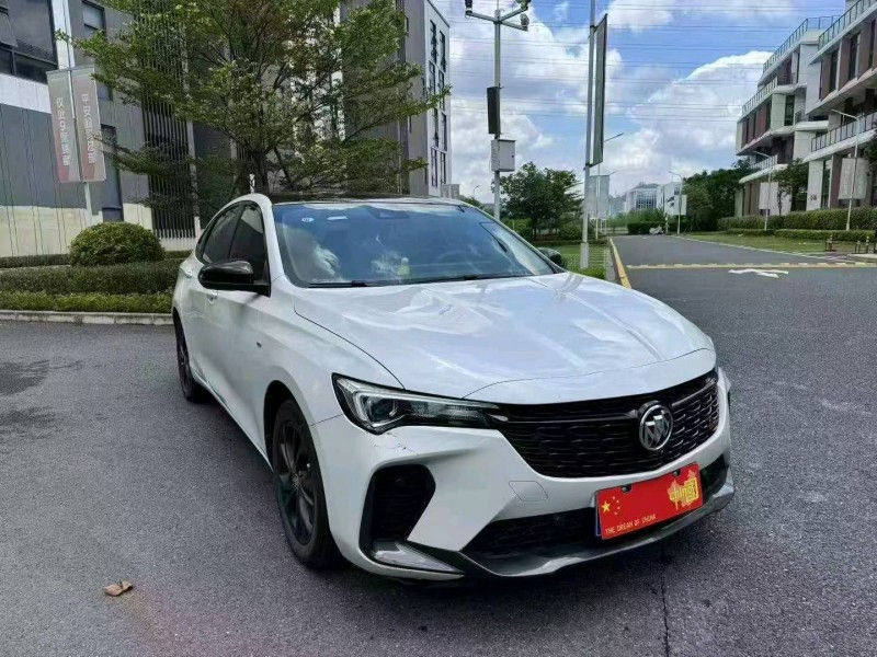 广州23年别克威朗3