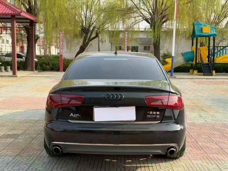 青岛13年奥迪A6L9
