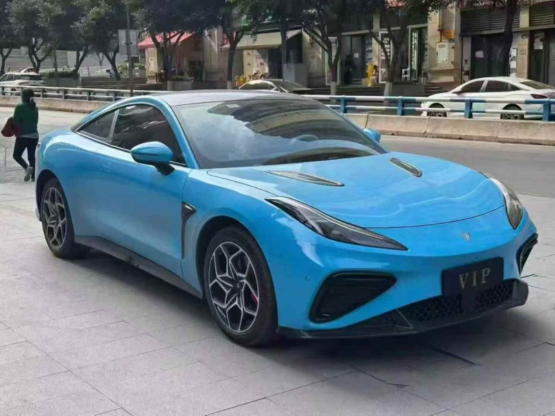 重庆24年哪吒GT2