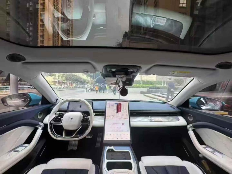 重庆24年哪吒GT6