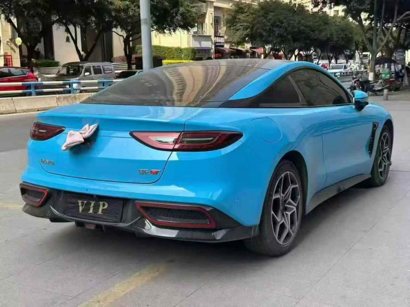 重庆24年哪吒GT7