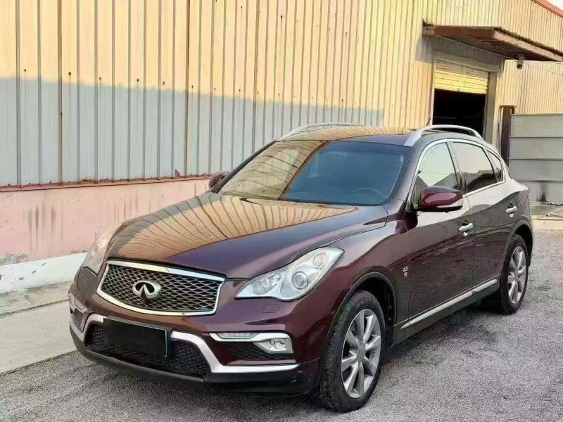 济宁17年英菲尼迪QX502